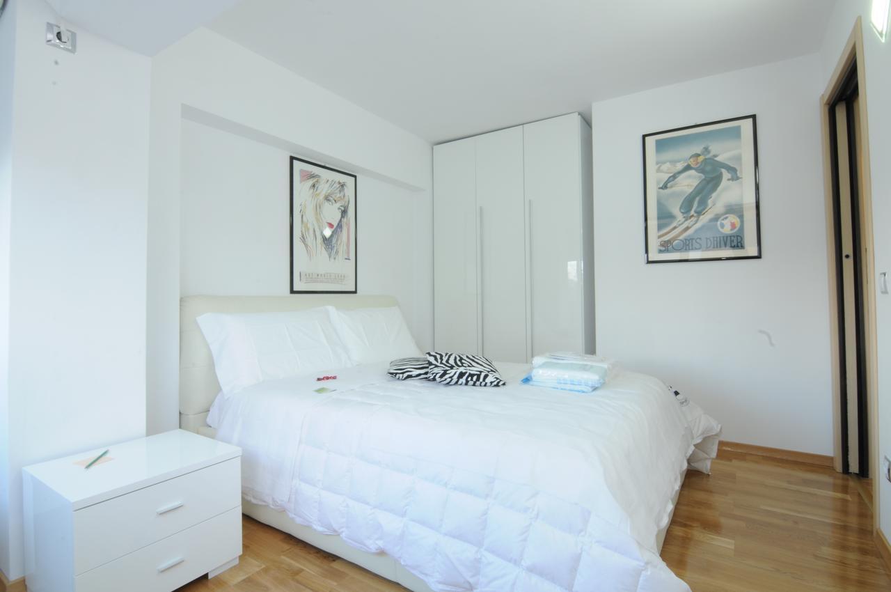 White Dream Suites Ясси Екстер'єр фото