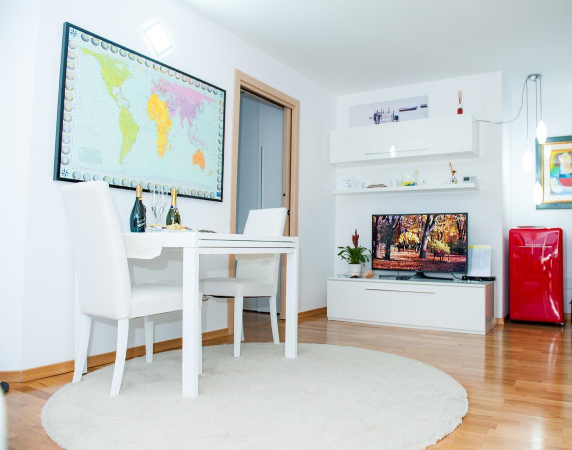 White Dream Suites Ясси Екстер'єр фото